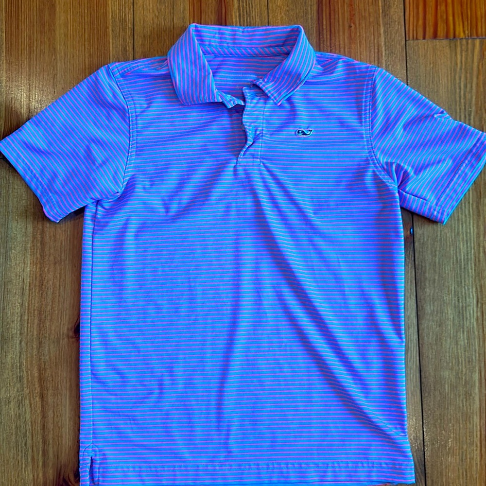 Vineyard Vines performance polo. Size small